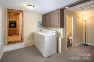 3443 Valley Dr, Lenoir, NC 28645 - Photo 15