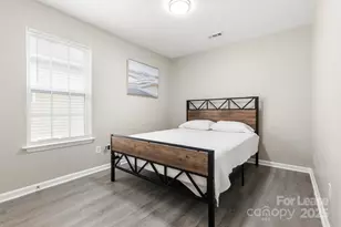 8739 Sharonbrook Dr, Charlotte, NC 28210 - Photo 13