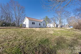 528 6th St, Chester, SC 29706 - Photo 27