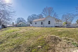 528 6th St, Chester, SC 29706 - Photo 27
