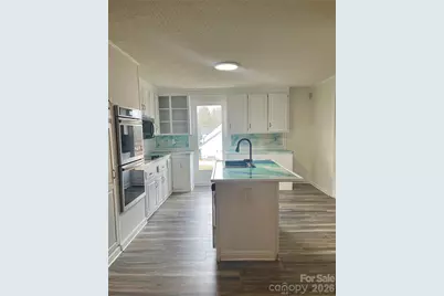 204 Rowland Avenue, Heath Springs, SC 29058 - Photo 15