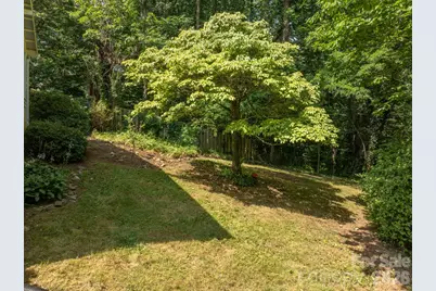334 Greenville Street, Saluda, NC 28773 - Photo 31