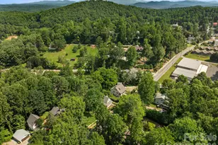 334 Greenville St, Saluda, NC 28773 - Photo 37