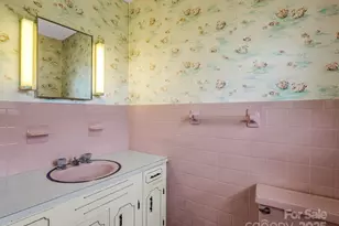 40 Country View Ln, Hendersonville, NC 28792 - Photo 21