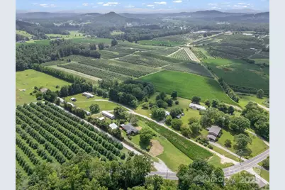 40 Country View Lane, Hendersonville, NC 28792 - Photo 41