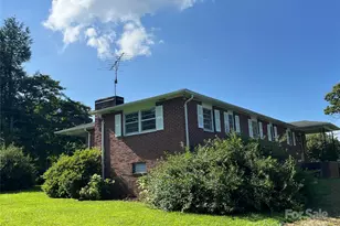 40 Country View Ln, Hendersonville, NC 28792 - Photo 5