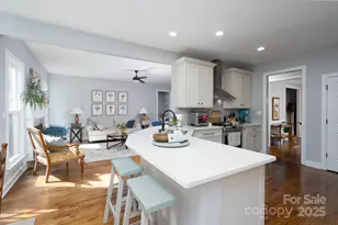 11823 Sir Francis Drake Dr, Charlotte, NC 28277 - Photo 13