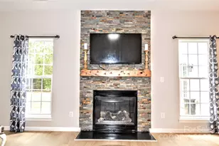 2035 Hollyhedge Ln, Indian Trail, NC 28079 - Photo 11