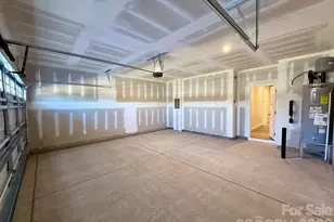 2644 Selbourne Dr, Gastonia, NC 28052 - Photo 9