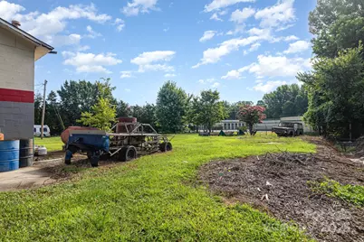 347 Wilshire Avenue SW, Concord, NC 28025 - Photo 9