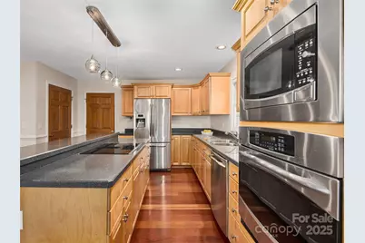 608 Upper Sondley Drive, Asheville, NC 28805 - Photo 7