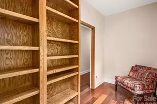 608 Upper Sondley Dr, Asheville, NC 28805 - Photo 17