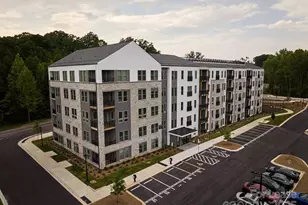 9132 Senator Royall Dr, Charlotte, NC 28262 - Photo 3