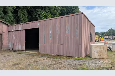 719 Dellwood Road, Waynesville, NC 28786 - Photo 9