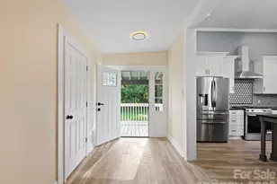 613 S Mulberry St, Statesville, NC 28677 - Photo 25