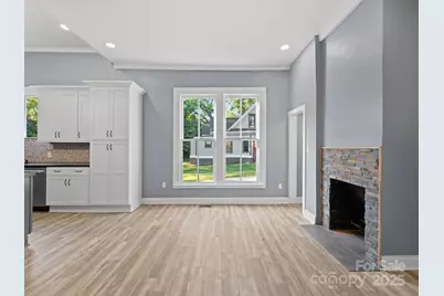 613 S Mulberry Street, Statesville, NC 28677 - Photo 17