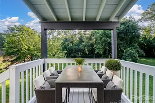 613 S Mulberry St, Statesville, NC 28677 - Photo 19