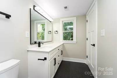 420 E Bank Street, Salisbury, NC 28144 - Photo 23