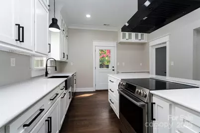 420 E Bank Street, Salisbury, NC 28144 - Photo 9