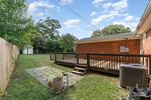 2408 Kilborne Dr, Charlotte, NC 28205 - Photo 33