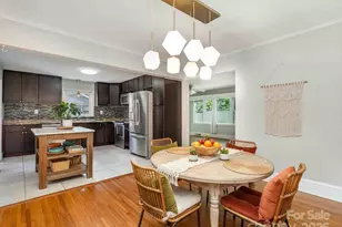 2408 Kilborne Dr, Charlotte, NC 28205 - Photo 11