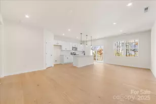 6009 Longar Ln, Charlotte, NC 28269 - Photo 9