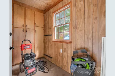 128 N Woodland Avenue, Forest City, NC 28043 - Photo 35