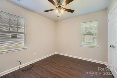 208 Lakewood Avenue, Charlotte, NC 28208 - Photo 15