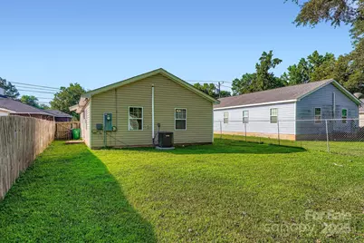 208 Lakewood Avenue, Charlotte, NC 28208 - Photo 29