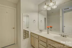 15608 Woodland Ridge Ln, Charlotte, NC 28278 - Photo 35