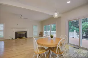 15608 Woodland Ridge Ln, Charlotte, NC 28278 - Photo 17