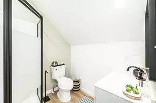 204 Hickory St, Granite Falls, NC 28630 - Photo 29