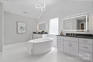 6910 Providence Ln W, Charlotte, NC 28226 - Photo 31