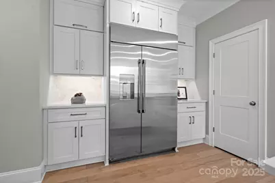 6910 Providence Lane W, Charlotte, NC 28226 - Photo 15