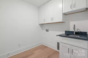 6910 Providence Ln W, Charlotte, NC 28226 - Photo 37