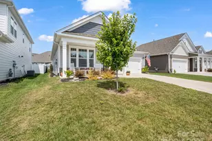 134 Fox Cove Rd, Hendersonville, NC 28792 - Photo 5