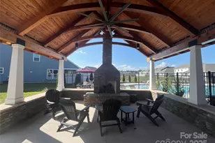 134 Fox Cove Rd, Hendersonville, NC 28792 - Photo 37