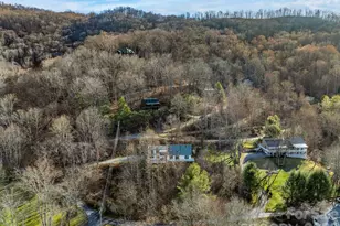 53 Hackberry Ln, Waynesville, NC 28785 - Photo 37