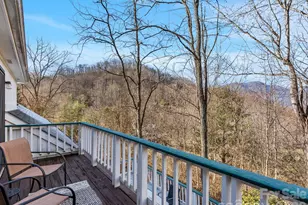 53 Hackberry Ln, Waynesville, NC 28785 - Photo 3