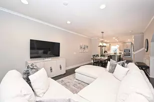 3524 Craughwell Dr, Charlotte, NC 28209 - Photo 9