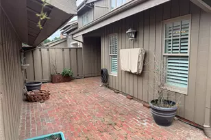 4909 Torrey Pines Ct, Charlotte, NC 28226 - Photo 5