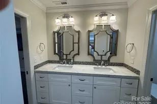 4909 Torrey Pines Ct, Charlotte, NC 28226 - Photo 17