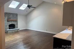 4909 Torrey Pines Ct, Charlotte, NC 28226 - Photo 11