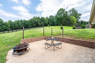 1870 Guildwood Pl SE, Hudson, NC 28638 - Photo 21