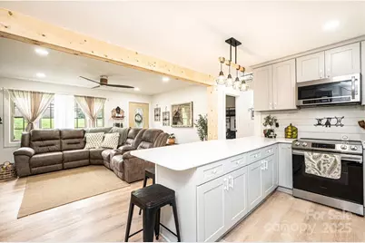 1870 Guildwood Place SE, Hudson, NC 28638 - Photo 7