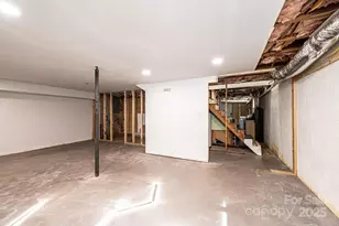 1870 Guildwood Pl SE, Hudson, NC 28638 - Photo 29