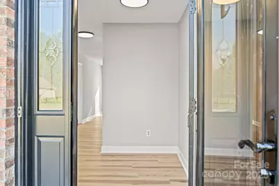 915 Barrington Drive NE, Lenoir, NC 28645 - Photo 3