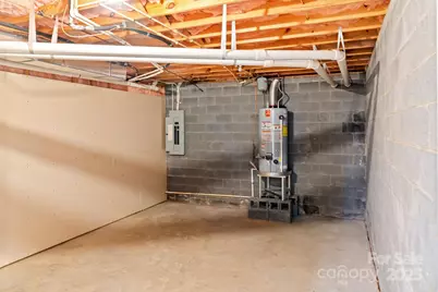 915 Barrington Drive NE, Lenoir, NC 28645 - Photo 33