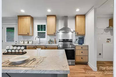 290 Appalachian Way, Mars Hill, NC 28754 - Photo 7