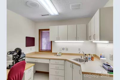 540 Hospital Drive, Clyde, NC 28721 - Photo 21